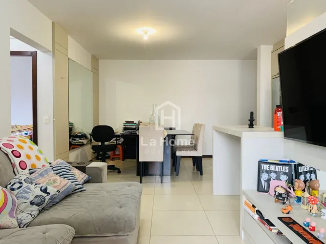 Apartamento semi mobiliado com 2 dormitórios sendo 1 suíte para locação no Bairro Salto We