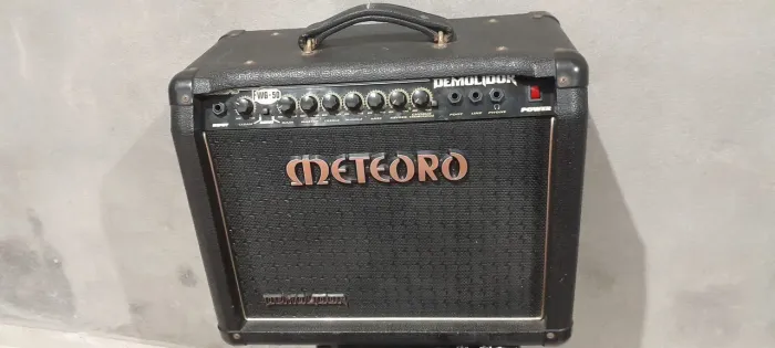 Cubo de guitarra 50w