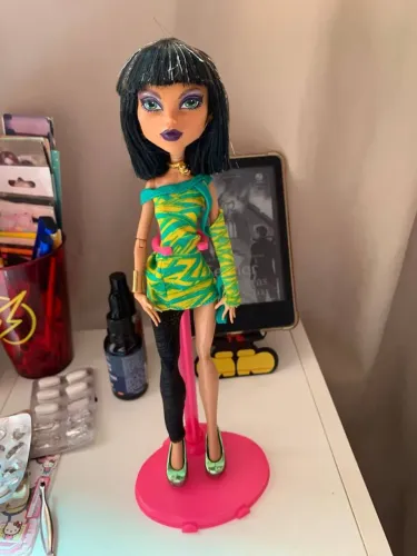 Boneca Monster high