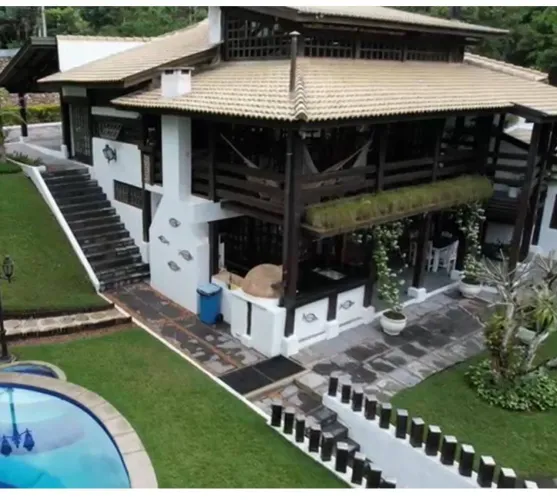 Casa à Venda na Praia do Guaecá Condomínio Fechado