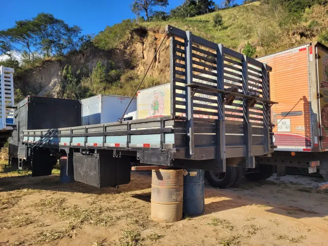 Carroceria 8,20 mts Truck Colorado 