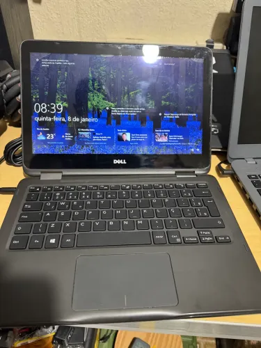 Notebook Dell P25T
