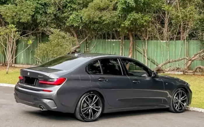 BMW 320I A 2.0 TB M Sport Activeflex 16V 4P 2021