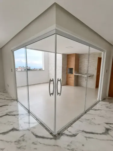 Excelente apartamento disponível para venda no Alto da Gloria!