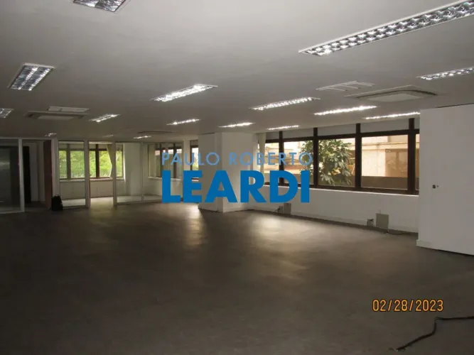 CONJ. COMERCIAL - JARDIM AMÉRICA - SP