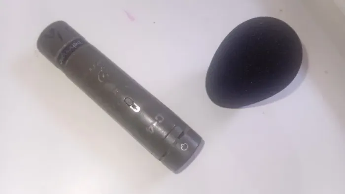 Microfone C4. BEHRINGER