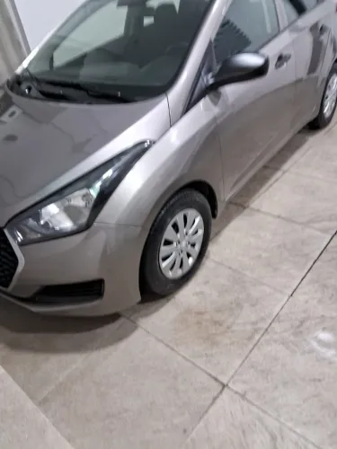 Hyundai HB20 Unique 1.0 Flex 12V Mec. 2019