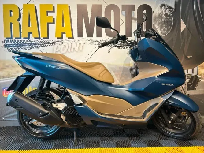 HONDA PCX 160 DLX 2023. Por $17.490,00