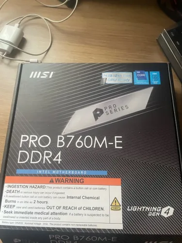 I5 12400f + b760m