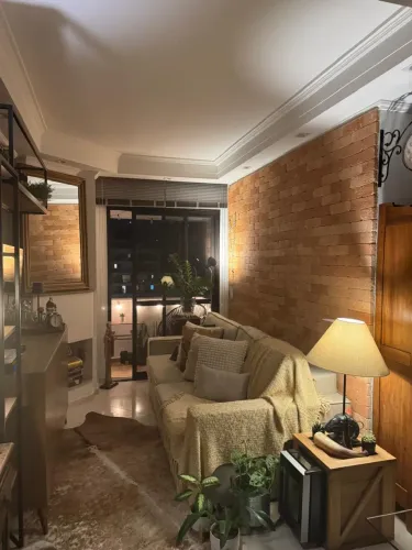 Imóvel para aluguel tem 49 metros quadrados com 2 quartos em Brooklin Paulista - São Paulo