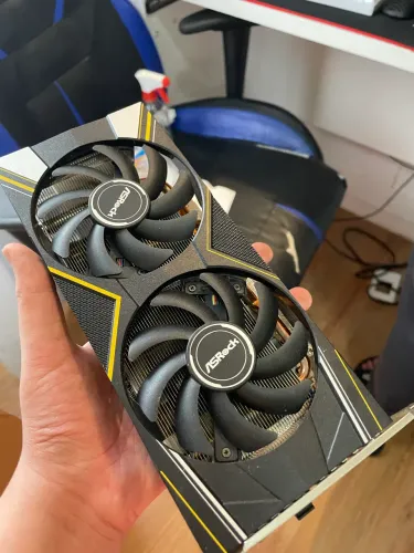 Placa De Vídeo RX5500 XT 