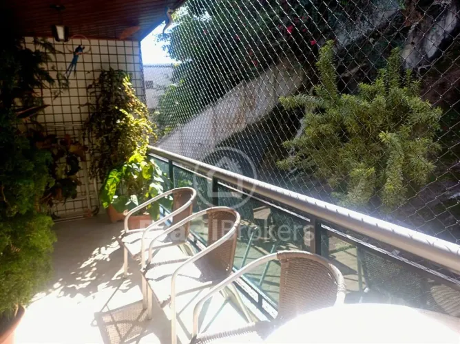 Magnifico apartamento de 2 quartos com 103 m² com vista livre em prédio com elevador na Ri