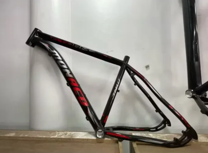 Quadro Mônaco Storm aro 26 