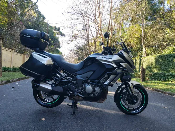 Versys 2017 gran tour valor de $49000