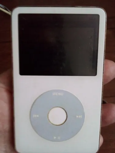 IPOD A1136 30GB 5ª GERAÇÃO 450 REAIS