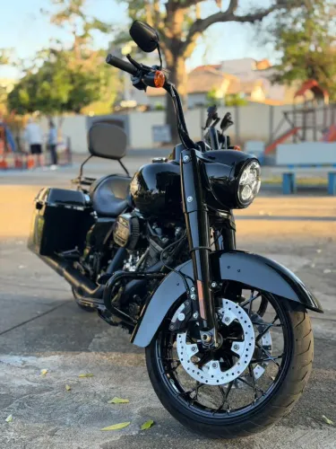 HARLEY-DAVIDSON ROAD KING SPECIAL 2023