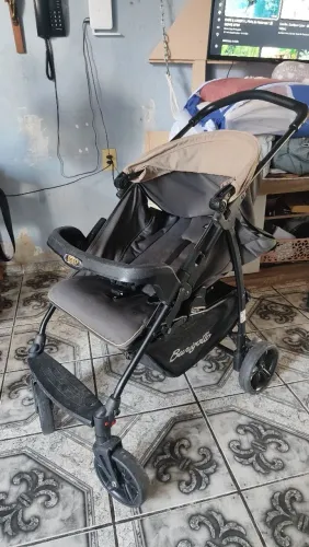 Carrinho de Bebê Burigotto