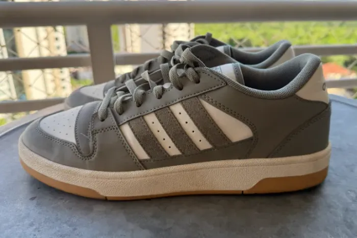 Tenis Adidas Break Start 42