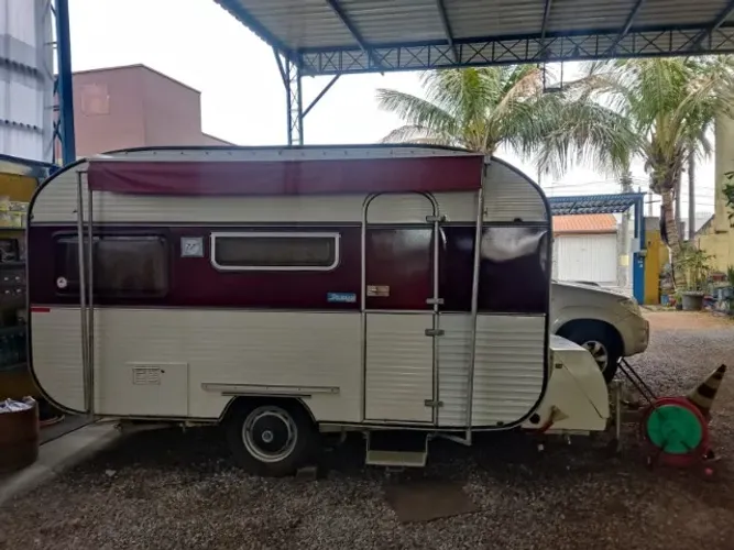 trailler eldorado para 4 pessoas impecável