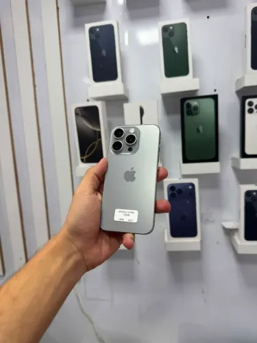iPhone 15 Pro - 128GB <br>?3.650,00