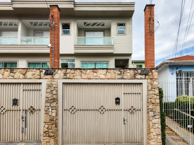 Casa para venda em Jardim Maristela com 3 quartos, sendo 1 suíte, 172m²