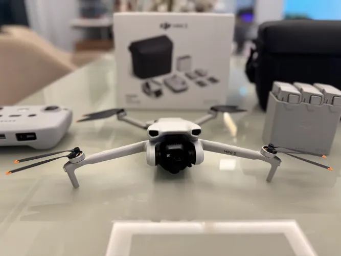 DJI mini 3 Combo Fly More