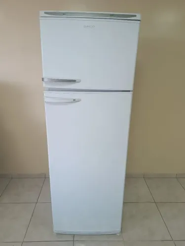 Geladeira Dako faço entrega