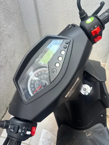 Moto sprit 50cc praticamente nova