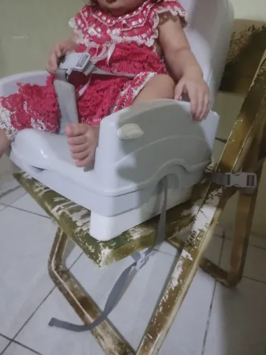 Cadeira Infantil de Alimentação