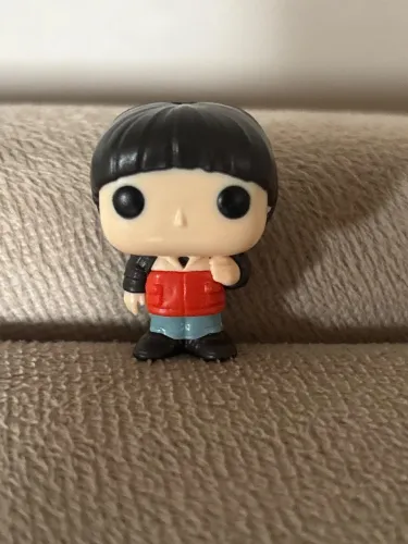 Funko pop string things