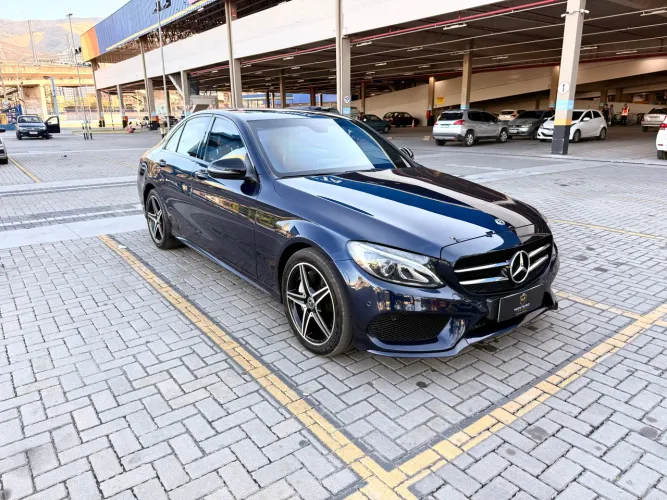 Mercedes-Benz C-300 Sport 2.0 16V Aut. 2018