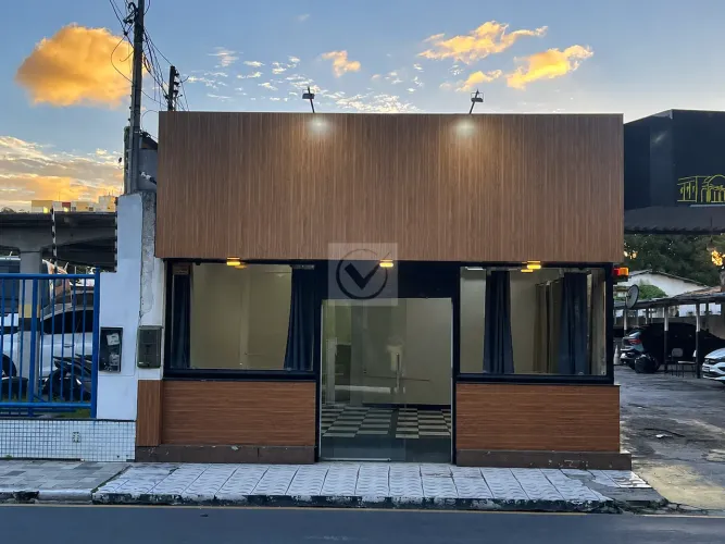 Ponto Comercial no Centro em Aracaju/SE  Localização Estratégica na Praça da Catedral