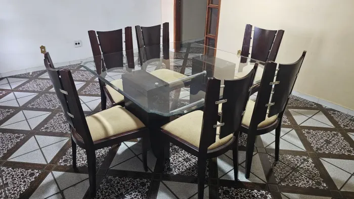 Mesa de Jantar 1,40 x 1,40 com Tampo de Vidro + 6 Cadeiras