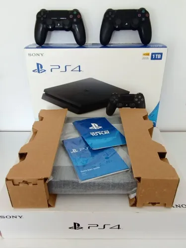Playstation 4 slim 1TB com dois controles caixa e lacre original