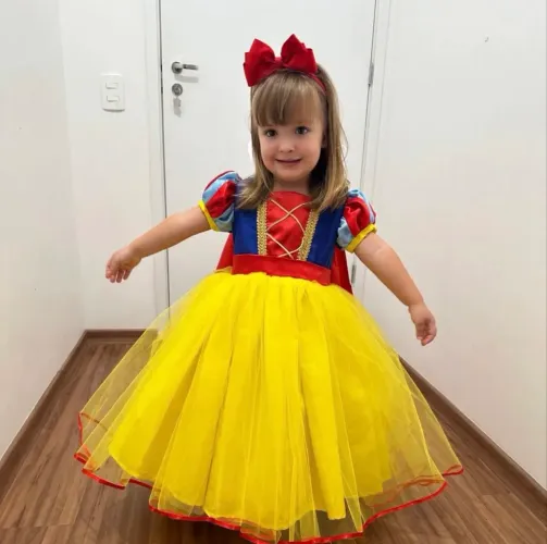 Vestido BRANCA DE NEVE