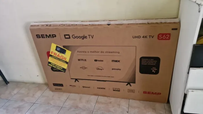 Tv semp de 65 polegadas nova na caixa
