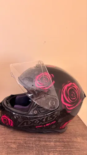 Vendo capacete Axxis 