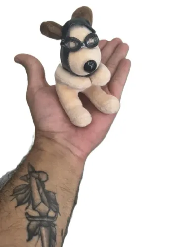 Desapego de Estoque - Cachorro de pelúcia para decoração interior de carro
