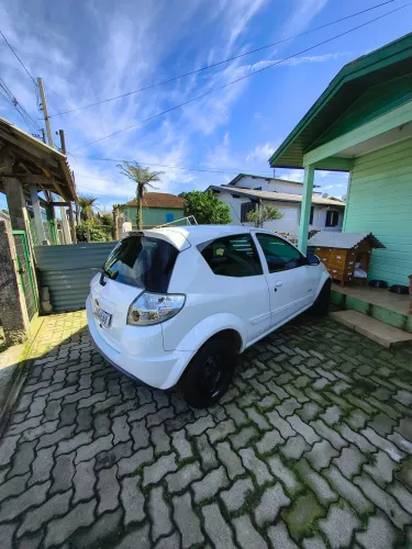 Ford KA 1.0 8v/1.0 8V ST Flex 3P 2013