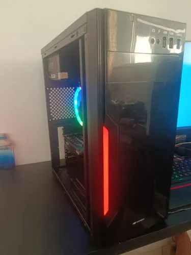 Pc gamer i5 7400 8gb rx550