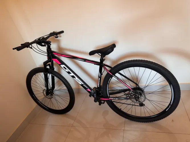Bicicleta Aro 29 Gts Alumínio Rdx 24v Freio A Disco Cor Preto/rosa Tamanho Do Quadro 21