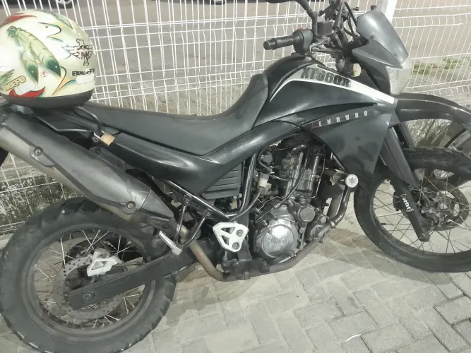 Xt 660r . Conservada.