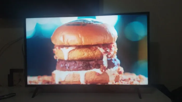 Vendo tv LG 43 Pl impecável Smart 