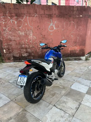 CB TWISTER 250cc