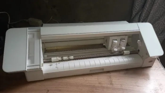 Silhouette Cameo 4
