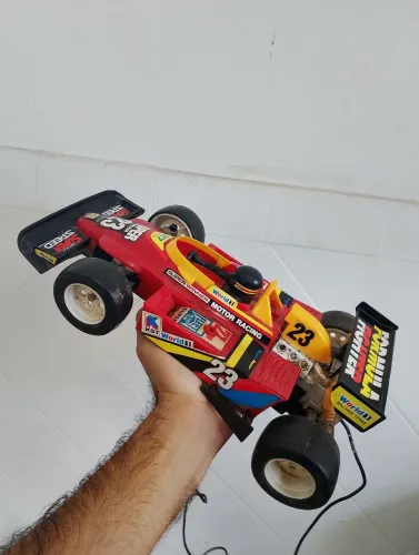 carrinho antigo de Fórmula 1 vintage como este Formula Fighter