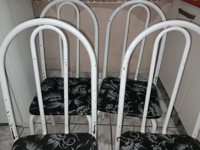 4 cadeiras de cozinha