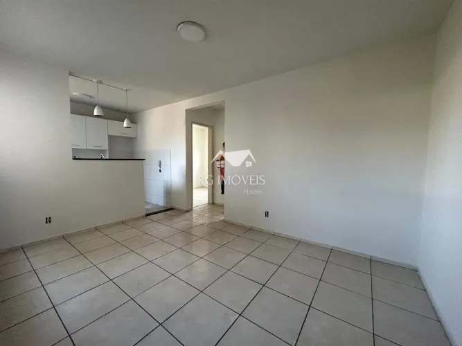 VENDO APARTAMENTO NO BAIRRO OLARIA 2 QUARTOS 1 VAGA