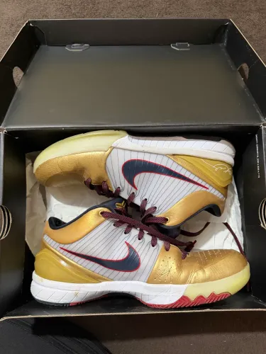 Nike Kobe 4 Gold Medal