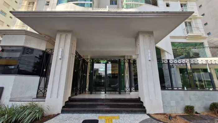 APARTAMENTO DE 03 QUARTOS, ALTO DA GLÓRIA.